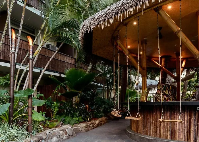 White Sands Hotel